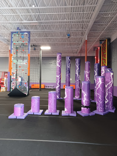 Shopping Mall «Lynnhaven North Shopping Center», reviews and photos, 2720 N Mall Dr, Virginia Beach, VA 23452, USA