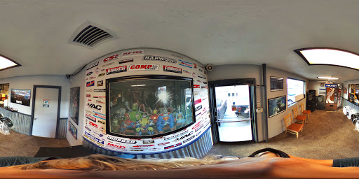 Auto Radiator Repair Service «Discount Auto Center & Mufflers Shop | Catalytic Converter Repair», reviews and photos, 127 S Orange Blossom Trail, Orlando, FL 32805, USA