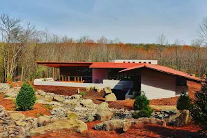 Polymath Park - Frank Lloyd Wright Overnight image