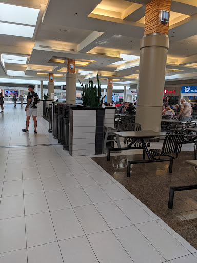 Shopping Mall «Walden Galleria», reviews and photos, 1 Walden Galleria, Buffalo, NY 14225, USA