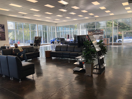 Car Dealer «Rainbow Chrysler Dodge Jeep LLC», reviews and photos, 301 River Highlands Blvd, Covington, LA 70433, USA