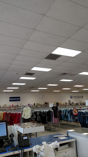 Thrift Store «Goodwill», reviews and photos, 66 S Wilson Way, Stockton, CA 95205, USA