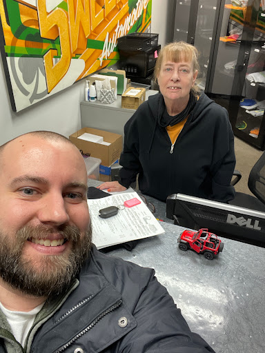 Chrysler Dealer «Jake Sweeney Chrysler Jeep Dodge, Inc.», reviews and photos, 85 W Kemper Rd, Springdale, OH 45246, USA