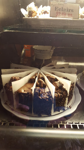 Grocery Store «Wynn’s Market», reviews and photos, 141 9th St N, Naples, FL 34102, USA