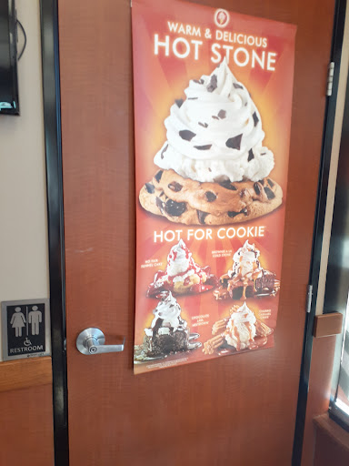 Ice Cream Shop «Cold Stone Creamery», reviews and photos, 14132 E Cedar Ave Unit A, Aurora, CO 80012, USA