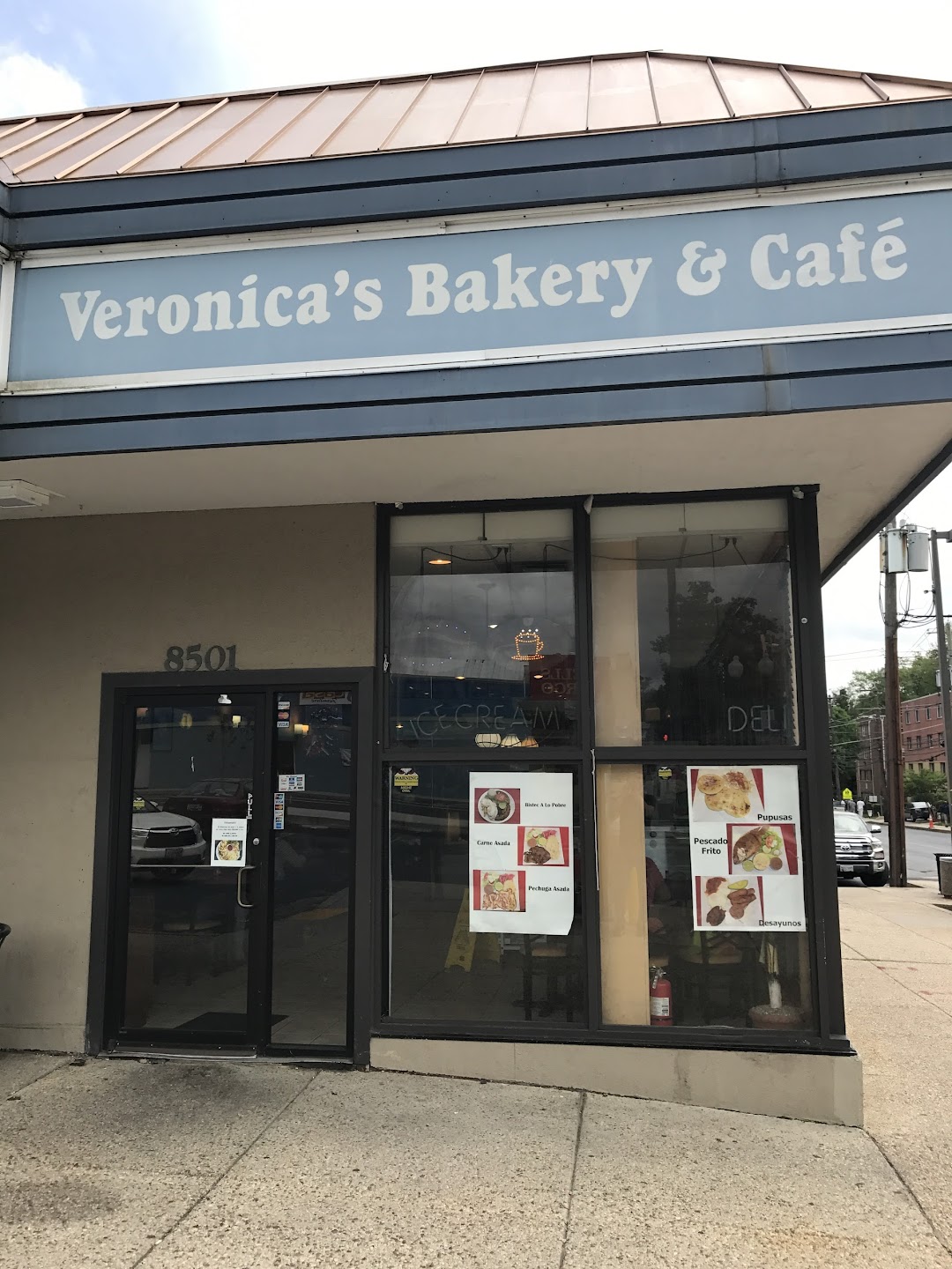 Veronicas Bakery & Cafe