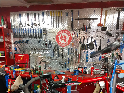 Bicycle Store «RED STAR BICYCLES SHOP», reviews and photos, 155 Parkhouse St, Dallas, TX 75207, USA