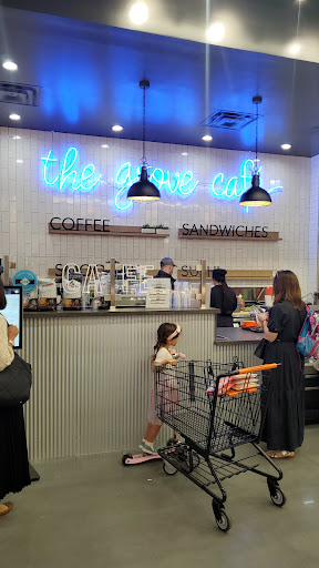 Kosher Grocery Store «KOSHERLAND», reviews and photos, 9467 Harding Ave, Surfside, FL 33154, USA