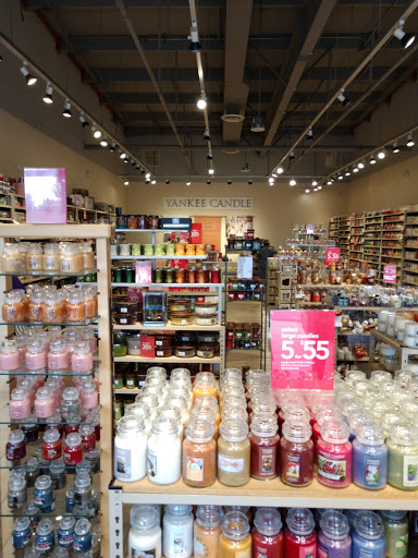 Outlet Mall «Tanger Outlet Hershey», reviews and photos, 46 Outlet Square, Hershey, PA 17033, USA