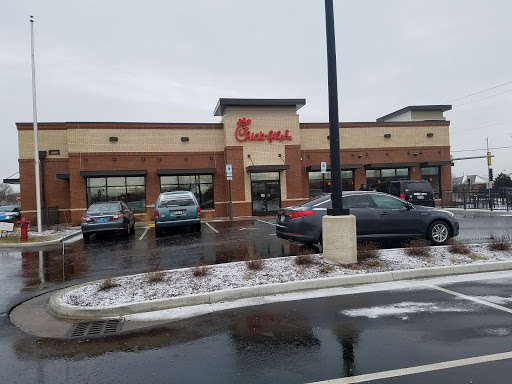 Fast Food Restaurant «Chick-fil-A», reviews and photos, 5351 S 76th St, Greendale, WI 53129, USA