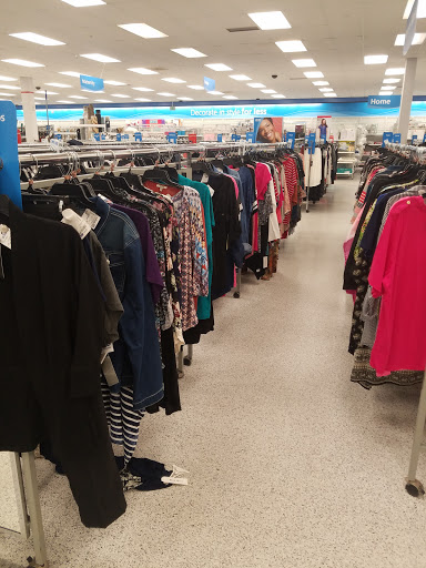 Clothing Store «Ross Dress for Less», reviews and photos, 200 Hamilton Commons, Mays Landing, NJ 08330, USA