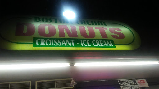Ice Cream Shop «Boston Cream Doughnut», reviews and photos, 1009 W Anaheim St, Wilmington, CA 90744, USA