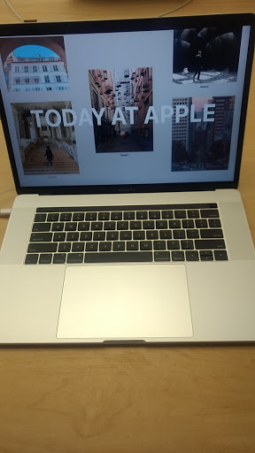 Computer Store «Apple La Cantera», reviews and photos, 15900 La Cantera Pkwy, San Antonio, TX 78256, USA