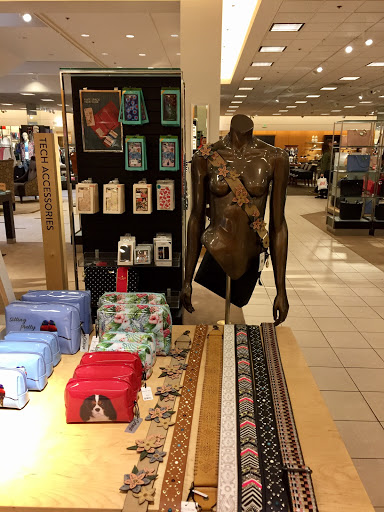 Department Store «Nordstrom Clackamas Town Center», reviews and photos, 11900 SE 82nd Ave, Happy Valley, OR 97086, USA
