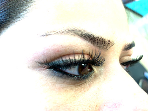 Krisha Eyebrow Threading