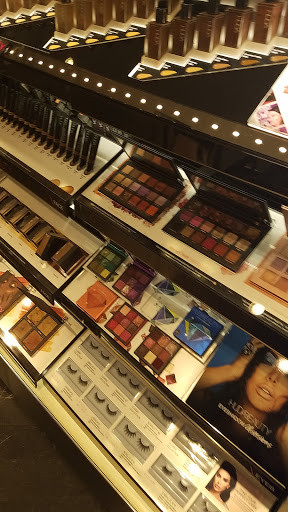 Cosmetics Store «SEPHORA», reviews and photos, 26300 Cedar Rd #1110, Beachwood, OH 44122, USA