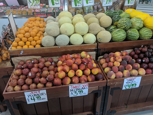 Grocery Store «Top of the Hill Quality Produce», reviews and photos, 5325 NE 4th St, Renton, WA 98059, USA