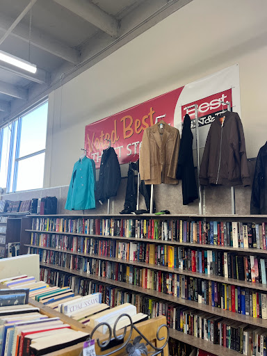 Thrift Store «Thrift Town», reviews and photos, 410 El Camino Ave, Sacramento, CA 95815, USA