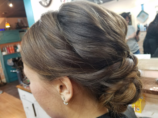 Beauty Salon «Vie de Bella Salon», reviews and photos, 610 Nottingham Rd, Syracuse, NY 13224, USA