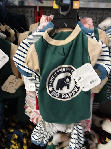 Pet Supply Store «Petco Animal Supplies», reviews and photos, 438 Southbridge St, Auburn, MA 01501, USA