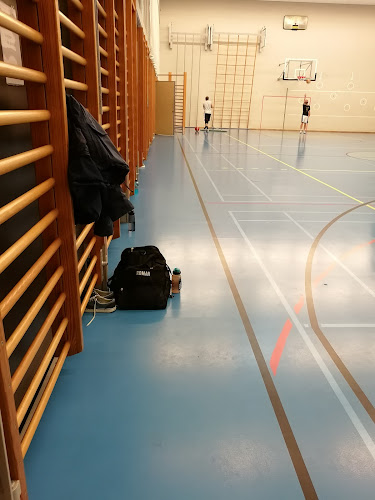 Rezensionen über Salle de sport CSUM in Neuenburg - Sportstätte