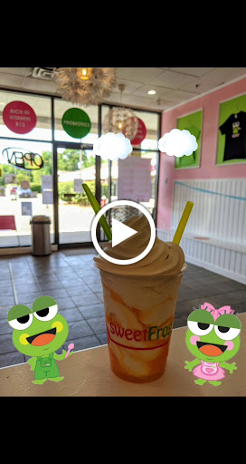 Frozen Yogurt Shop «sweetFrog», reviews and photos, 34 Shunpike Rd #28, Cromwell, CT 06416, USA
