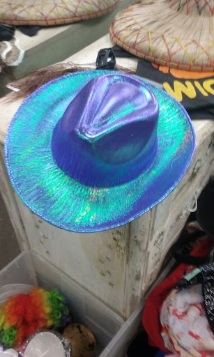 Thrift Store «Sun Thrift Store», reviews and photos, 8800 Foothill Blvd, Sunland-Tujunga, CA 91040, USA