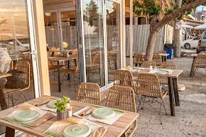 Achinios Restaurant - Bar image