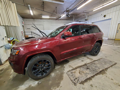 Volkswagen Dealer «Langway Chevrolet Volkswagen Of Manchester Center, Vt», reviews and photos, 4847 Main St, Manchester Center, VT 05255, USA