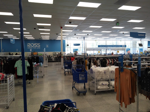 Clothing Store «Ross Dress for Less», reviews and photos, 1019 W University Ave, Georgetown, TX 78628, USA