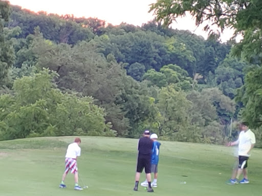 Golf Club «Mystic Creek Golf Course and Banquet Center», reviews and photos, 1 Champions Circle, Milford, MI 48380, USA