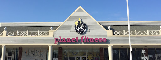 Gym «Planet Fitness», reviews and photos, 160 Amity Rd, New Haven, CT 06515, USA