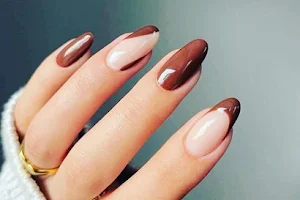 Manvi Nails Salon image