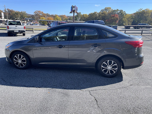 Used Car Dealer «OUR LOCAL DEALER», reviews and photos, 743 Joe Frank Harris Pkwy SE, Cartersville, GA 30120, USA