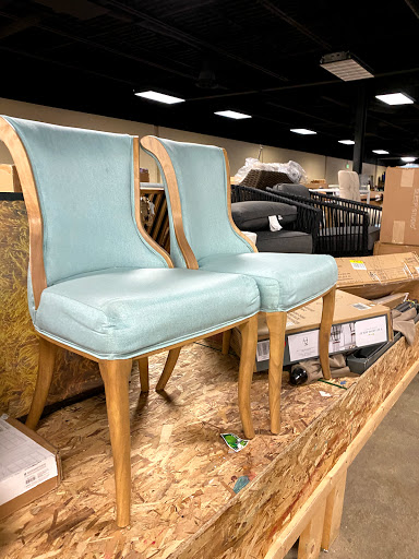 Discount Store «Discount Warehouse of Warsaw», reviews and photos, 510 E Market St, Warsaw, IN 46580, USA