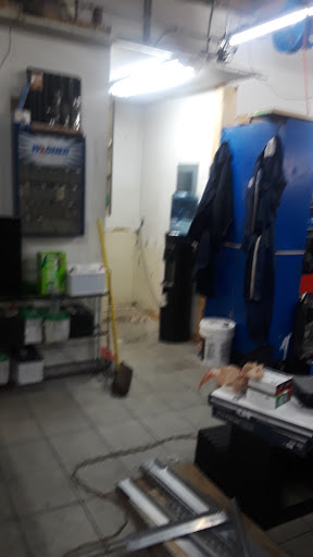 Auto Repair Shop «Automedic», reviews and photos, 1230 Western St B, Fairfield, CA 94533, USA