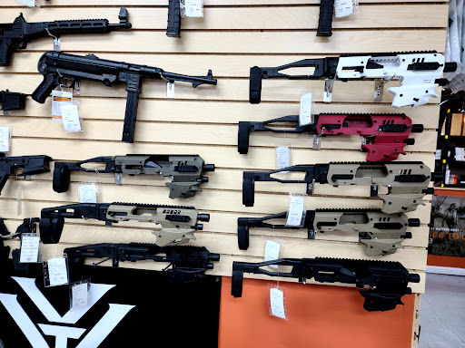 Sporting Goods Store «Buck Shot Sporting Goods», reviews and photos, 1606 IN-38, New Castle, IN 47362, USA