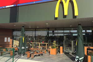 McDonald's Maribor Petrol image