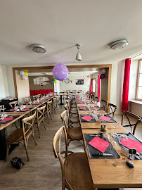 Atmosphère du Restaurant Le Boeuf Couronné à Champdeniers - n°3