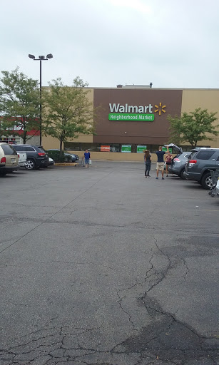 Supermarket «Walmart Neighborhood Market», reviews and photos, 2551 W Cermak Rd, Chicago, IL 60608, USA