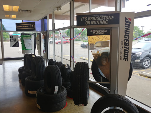 Tire Shop «Firestone Complete Auto Care», reviews and photos, 29200 Plymouth Rd, Livonia, MI 48150, USA