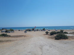 Camici beach'in fotoğrafı kısmen otel alanı
