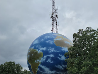 Earthoid: Earth Globe Water Storage Tank