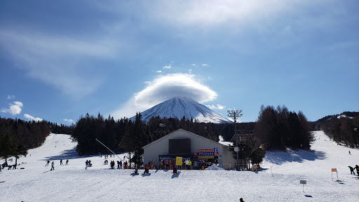 Ski resorts nearby Tokyo