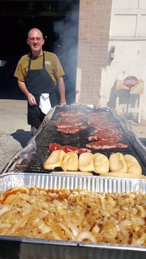 Caterer «Spring Forest Deli and Catering», reviews and photos, 8390 Archer Ave, Willow Springs, IL 60480, USA