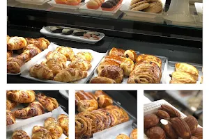Parfait Pastry Shop image