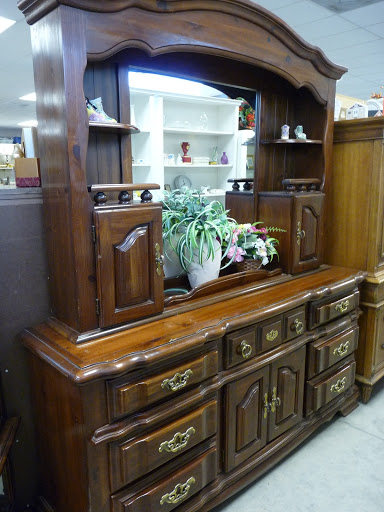 Thrift Store «Sheriffs Ranches Enterprises, Inc. Thrift Store», reviews and photos, 27900 US-27 #112, Leesburg, FL 34748, USA