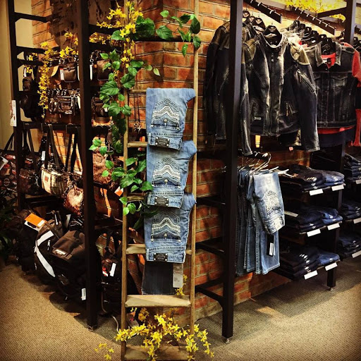 Motorcycle Dealer «M & S Harley-Davidson», reviews and photos, 160 Falling Spring Rd, Chambersburg, PA 17202, USA