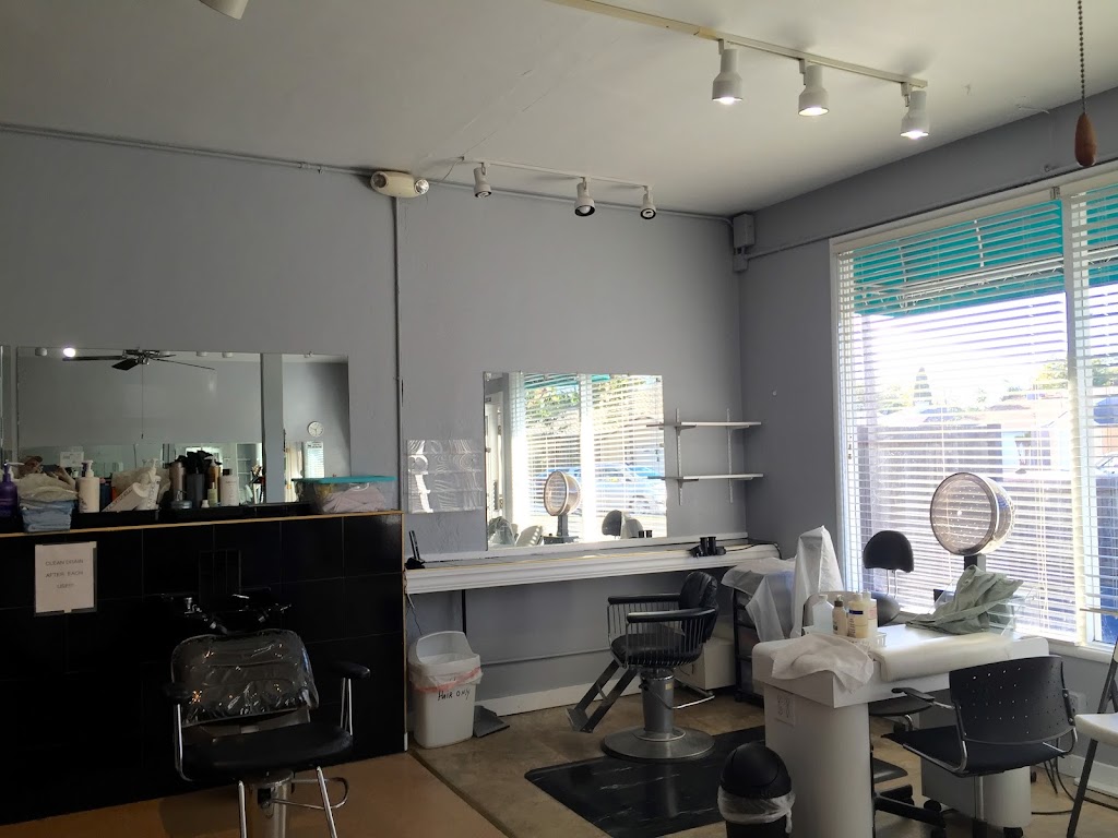 Salon On Bockman 94580