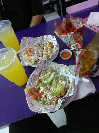 Ice Cream Shop «Mi Linda Michoacana», reviews and photos, 2002 34th St, Lubbock, TX 79411, USA